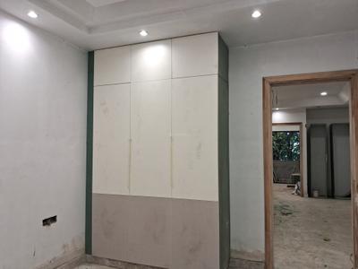 Bedroom Image of 1350 Sq.ft 3 BHK Builder Floor for sale in Paschim Vihar New Delhi for Rs. 28000000