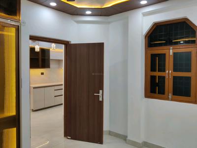 Bedroom Image of 1050 Sq.ft 2 BHK Builder Floor for sale in Vaishali Ghaziabad for Rs. 7800000