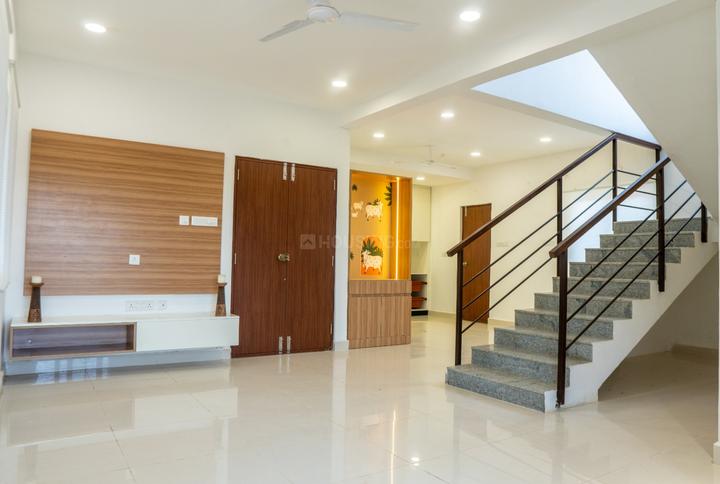 Landlord Villa Main Image 1