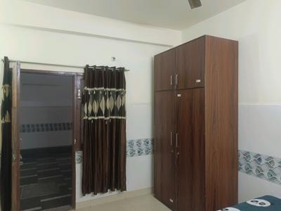 Bedroom Image of 225 Sq.ft 1 RK Apartment / Flat for rent in Palam Vihar Extension Gurgaon for Rs. 8000
