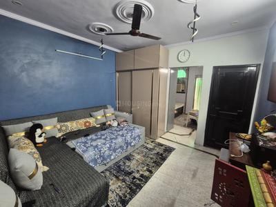 Bedroom Image of 535 Sq.ft 1 BHK Builder Floor for rent in Sector 11 Rohini New Delhi for Rs. 15000