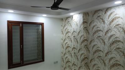 Bedroom Image of 910 Sq.ft 3 BHK Builder Floor for sale in Pitampura New Delhi for Rs. 8500000