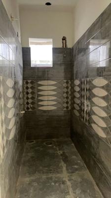 Image of 672 Sq.ft 2 BHK Builder Floor for sale in Picnic Garden, Kolkata for Rs. 3500000