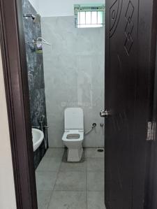 Bathroom Image of 750 Sq.ft 2 BHK Independent House for rent in Akshayanagar Bengaluru for Rs. 18000