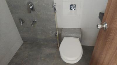Pristine Prolife III Bathroom One 4