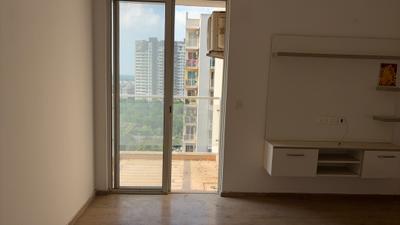 Bedroom Image of 2002 Sq.ft 3 BHK Apartment / Flat for sale in Experion The Heartsong, Sector 108 Gurgaon for Rs. 19900000
