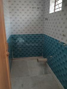 Bathroom Image of 1046 Sq.ft 3 BHK Apartment / Flat for sale in Behala Kolkata for Rs. 4707000