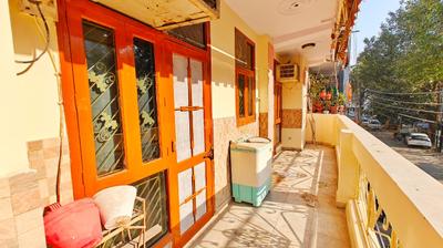 Balcony Image of 600 Sq.ft 1 BHK Independent House for rent in Indirapuram Ghaziabad for Rs. 18000