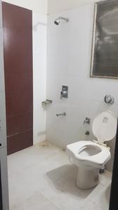 Bathroom Image of 1300 Sq.ft 2 BHK Apartment / Flat for rent in Ganesh Colony Anand for Rs. 17000