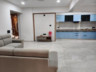Living Room Image of 3451 Sq.ft 4 BHK Apartment / Flat for rent in Shlokam Sharnam, Sargasan Gandhinagar for Rs. 45000