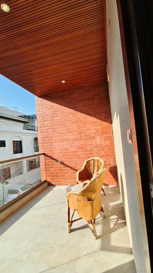 Kanak avenue Main Image 1