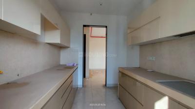 Kitchen Image of 1750 Sq.ft 2.5 BHK Apartment / Flat for sale in Sheth Avalon, Thane West Thane for Rs. 32500000