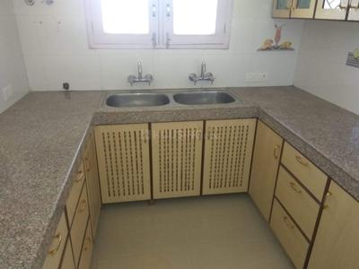 Kitchen Image of 1750 Sq.ft 2 BHK Builder Floor for rent in Dharampur Solan for Rs. 15000