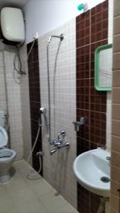 Bathroom Image of 1080 Sq.ft 2 BHK Apartment / Flat for sale in Aspen Prince Princess Palace, Kalena Agrahara Bengaluru for Rs. 6300000