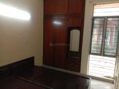 Bedroom Image of 1300 Sq.ft 3 BHK Apartment / Flat for rent in Mahavir Apartment, Sector 29 Noida for Rs. 37000