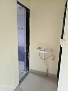 Bathroom Image of 595 Sq.ft 1 BHK Apartment / Flat for sale in Dapodi Pune for Rs. 2500000