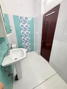 Bathroom Image of 1900 Sq.ft 3 BHK Apartment / Flat for rent in The Green Living, Rajpur Road Dehradun for Rs. 30000