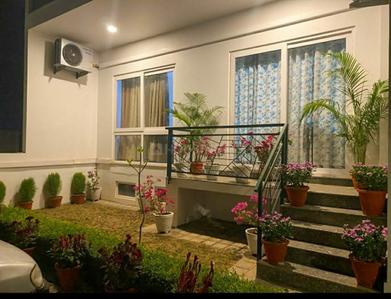 Balcony Image of 1230 Sq.ft 3 BHK Builder Floor for rent in Central Park Flower Valley, Sector 33 Sohna for Rs. 35000