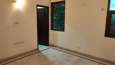 Bedroom Image of 3000 Sq.ft 4 BHK Builder Floor for rent in Sector 40 Gurgaon for Rs. 75000