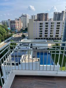 Balcony Image of 2158 Sq.ft 4 BHK Apartment / Flat for sale in Experion Capital, Gomti Nagar Lucknow for Rs. 23500000