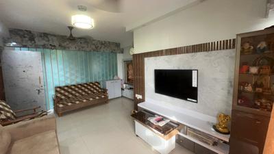 Living Room Image of 660 Sq.ft 2 BHK Apartment / Flat for sale in Matunga East Mumbai for Rs. 23500000
