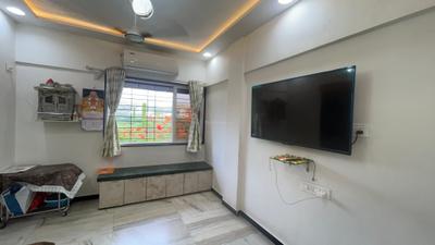 Living Room Image of 525 Sq.ft 1 BHK Apartment / Flat for sale in Dahisar East Mumbai for Rs. 9100000