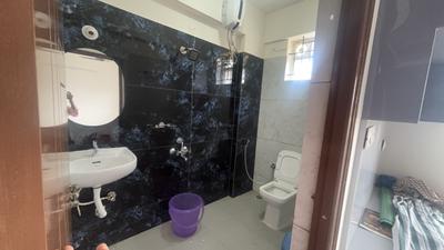 Image of 1220 Sq.ft 2 BHK Apartment / Flat for rent in Oakstone Paradise, Electronic City, Bengaluru for Rs. 25000