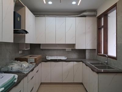 Kitchen Image of 1800 Sq.ft 3 BHK Builder Floor for sale in Paschim Vihar New Delhi for Rs. 43000000