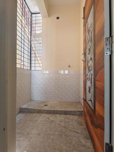 Balcony Image of 1020 Sq.ft 6 BHK Independent House for sale in Bileshivale Bengaluru for Rs. 18000000