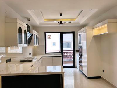 Kitchen Image of 4500 Sq.ft 4.5 BHK Builder Floor for sale in Greenwood City Floors, Sector 45 Gurgaon for Rs. 69000000