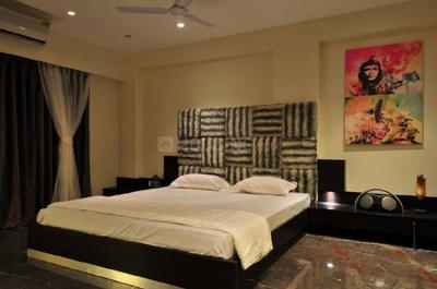 Bedroom Image of 1200 Sq.ft 3 BHK Apartment / Flat for sale in Andheri West Mumbai for Rs. 45000000