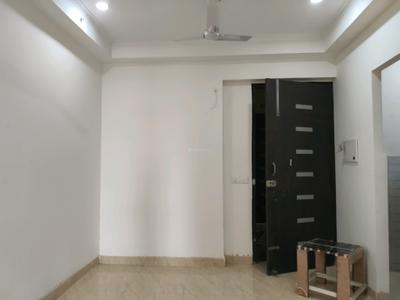 Living Room Image of 1075 Sq.ft 2 BHK Apartment / Flat for rent in Gaur City 7th Avenue, Noida Extension Greater Noida for Rs. 24000