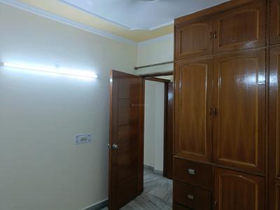 Bedroom Image of 900 Sq.ft 2 BHK Builder Floor for sale in Malviya Nagar New Delhi for Rs. 13500000