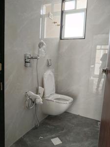 Common Bathroom Image of 1050 Sq.ft 2 BHK Apartment / Flat for sale in GeeCee Emerald, Kharghar Navi Mumbai for Rs. 16000000