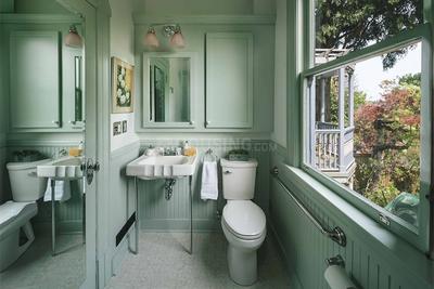 Bathroom Image of 5508 Sq.ft 4 BHK Apartment / Flat for sale in Kokapet Hyderabad for Rs. 68850010