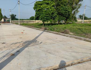 Image of 400 Sq.ft Residential Plot / Land for sale in Sector 27, Greater Noida for Rs. 20000003
