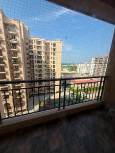 Balcony Image of 965 Sq.ft 2 BHK Apartment / Flat for rent in Oro Elements, Jankipuram Lucknow for Rs. 15500