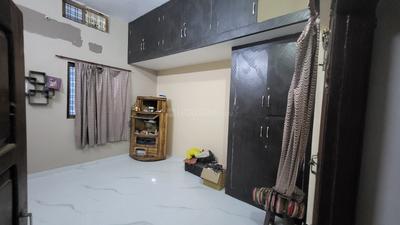 Bedroom Image of 1500 Sq.ft 2 BHK Independent House for rent in Maharana Pratap Nagar Jhansi for Rs. 9000