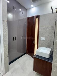Bedroom Image of 1800 Sq.ft 3 BHK Builder Floor for sale in Green Park New Delhi for Rs. 60000000