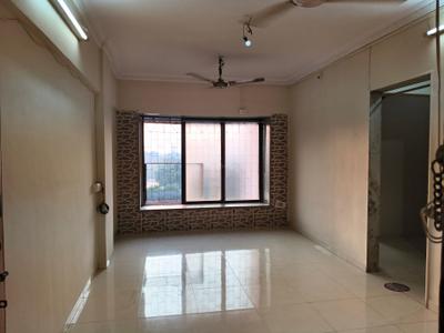 Living Room Image of 790 Sq.ft 2 BHK Apartment / Flat for rent in Borivali West Mumbai for Rs. 50000