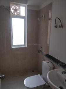 Image of 1250 Sq.ft 3 BHK Apartment / Flat for rent in Jaypee Kosmos, Sector 134, Noida for Rs. 25000
