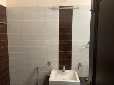 Bathroom Image of 2500 Sq.ft 2 BHK Builder Floor for rent in Green Model Town Jalandhar for Rs. 17500