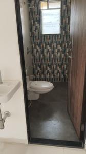 Bathroom Image of 381 Sq.ft 1 BHK Apartment / Flat for sale in Vaibhavlaxmi Queens Glory, Chembur Mumbai for Rs. 10000000