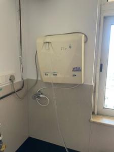 Bathroom Image of 1000 Sq.ft 3 BHK Apartment / Flat for sale in Hiranandani Eagleridge, Hiranandani Estate Thane for Rs. 32500000
