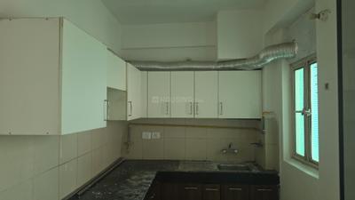 Kitchen Image of 800 Sq.ft 2 BHK Apartment / Flat for rent in UCHDPL Wave Executive Floors G, Wave City Ghaziabad for Rs. 19000