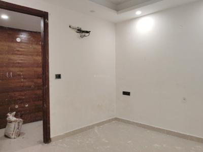 Bedroom Image of 1350 Sq.ft 3 BHK Apartment / Flat for sale in Satbari New Delhi for Rs. 12000000