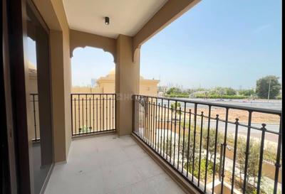 Balcony Image of 746 Sq.ft 1 BHK Apartment / Flat for rent in Umm Suqeim Dubai for Rs. 292500