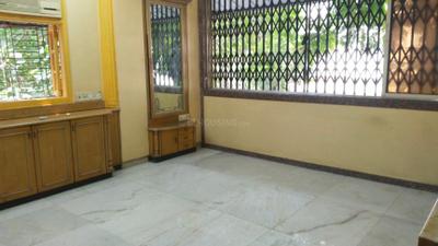 Bedroom Image of 660 Sq.ft 1 BHK Apartment / Flat for sale in Vile Parle East Mumbai for Rs. 25100000