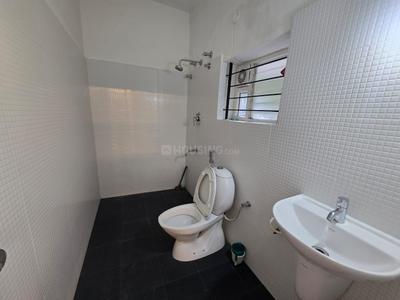 Bathroom Image of 2200 Sq.ft 4 BHK Independent House for rent in Sanjaynagar Bengaluru for Rs. 90000