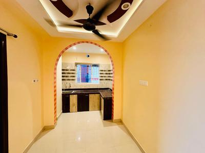 Kitchen Image of 800 Sq.ft 2 BHK Apartment / Flat for rent in South Dum Dum Kolkata for Rs. 20000